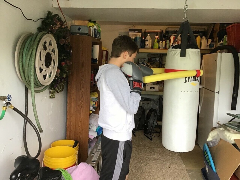 Heavy Punching bag, BOB Training straps set