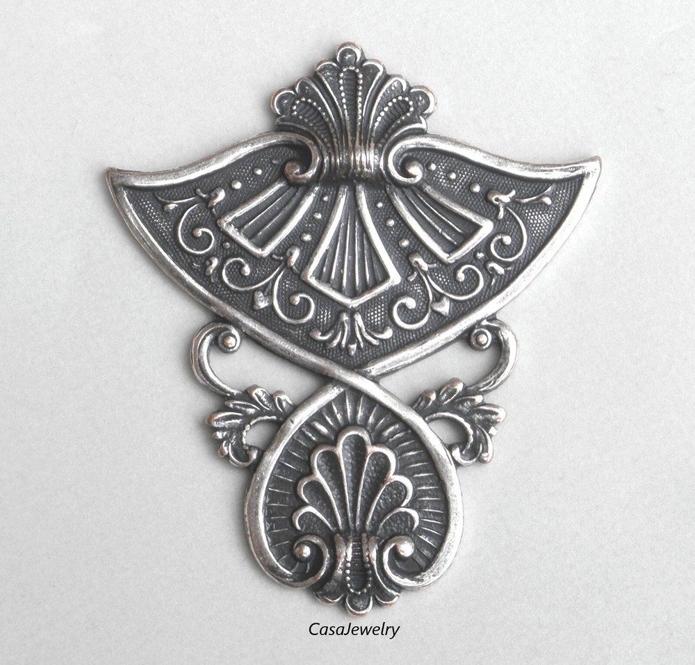 #3160 ANTIQUED STERLING SILVER PLATED CELTIC SHIELD COMPONENT - 1 Pc Lot