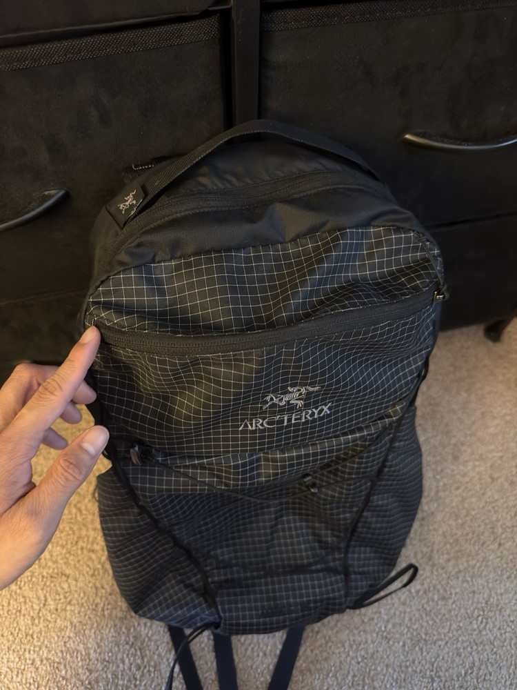 Arc'teryx Aerios 18 Backpack - Black