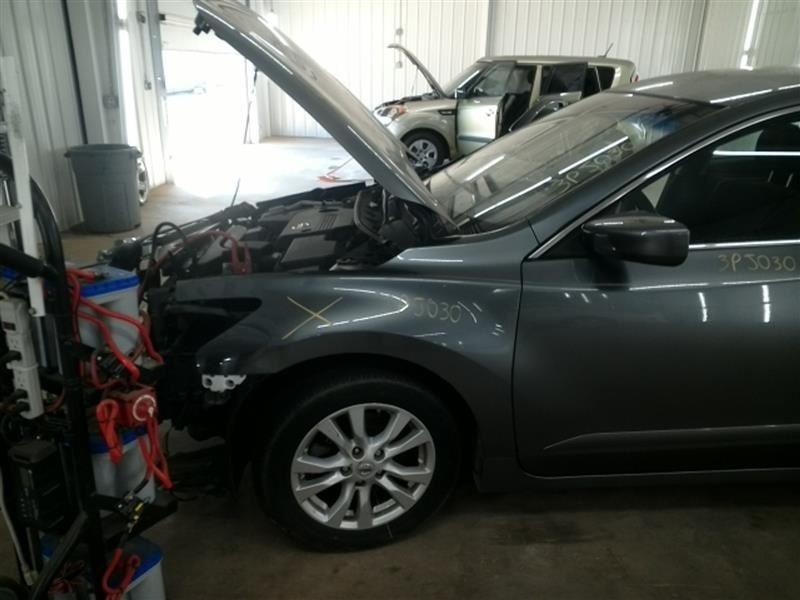 ALTIMA 2014 High Mounted Stop Light 1039984341
