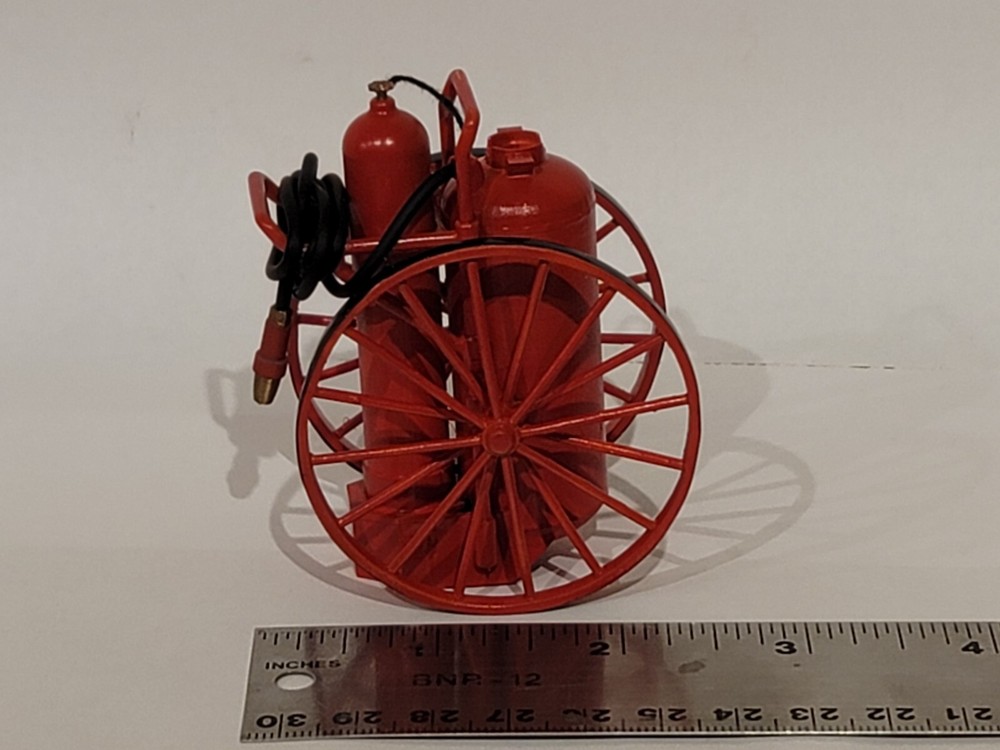 G Scale Fire Extinguisher - 1:24 Scale Dolley Fire Extinguisher
