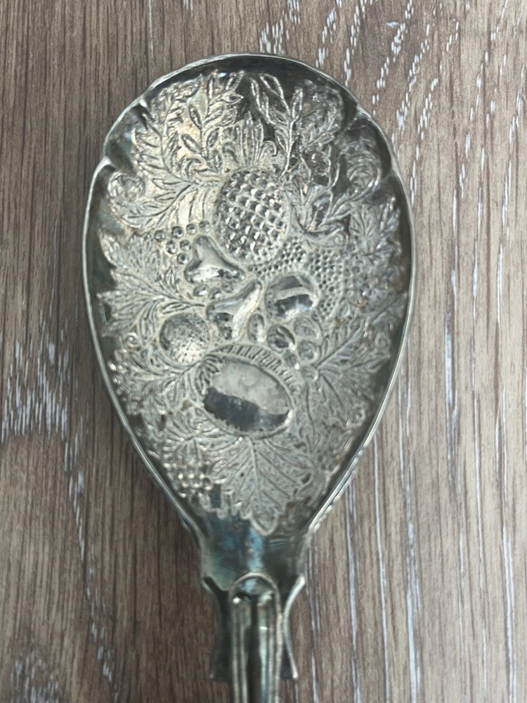 VTG Ornate England Silver Plated Fruit Themed Salad Serving Fork And Spoon Set