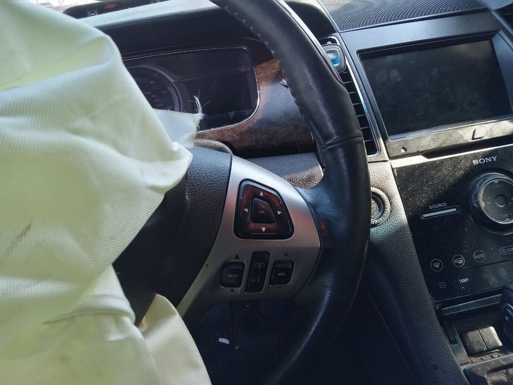 Camera/Projector Camera Decklid Mounted Fits 13-19 TAURUS 925401