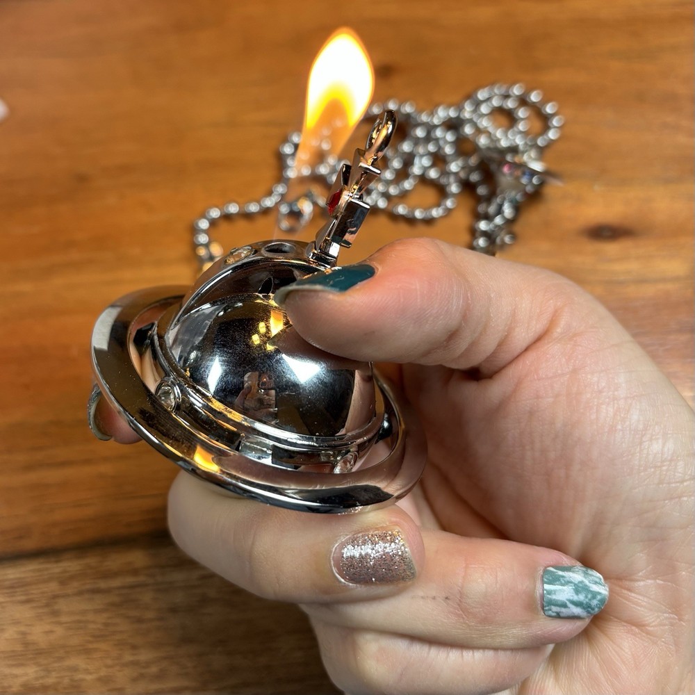 *US Seller* Nana Orb shape Lighter/ silver/ With Chains
