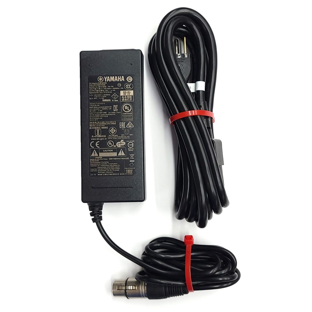 Steinberg AXR4T 32-bit Premium Thunderbolt Audio Interface OPEN BOX