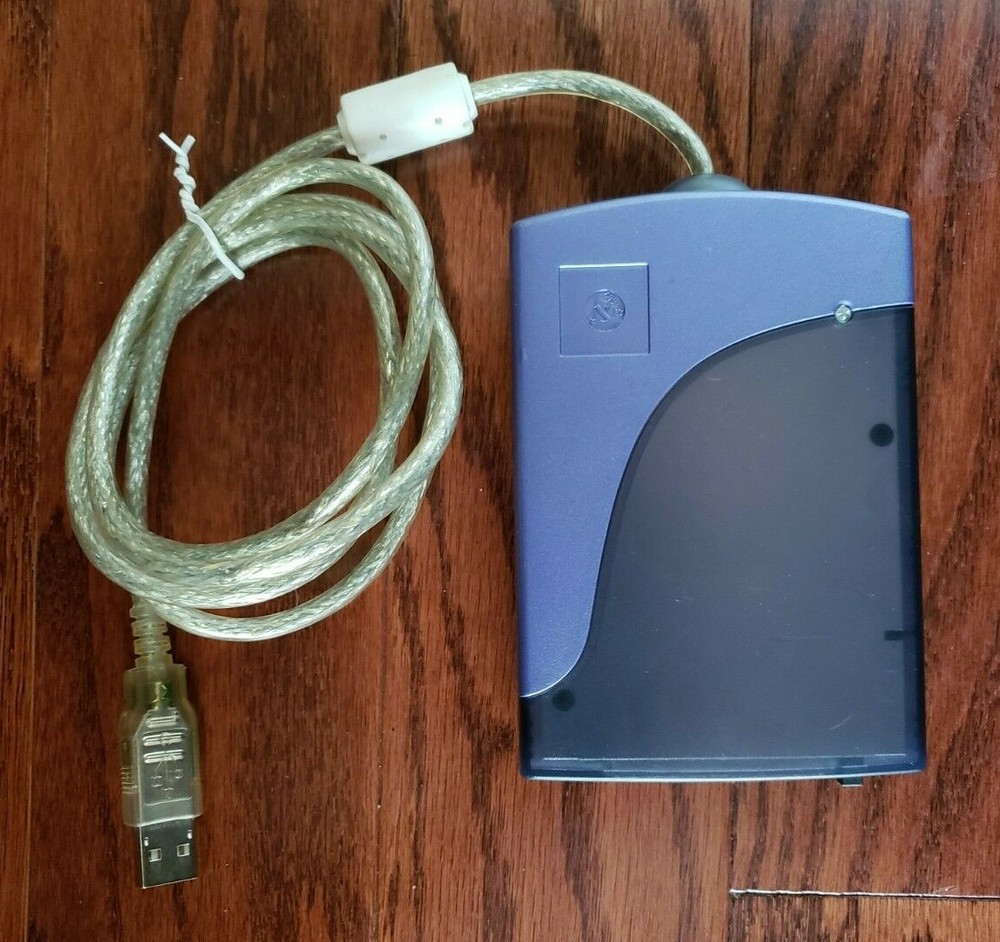 MICROTECH USB CameraMate Digital Card Reader (DPCM-USB) Untested