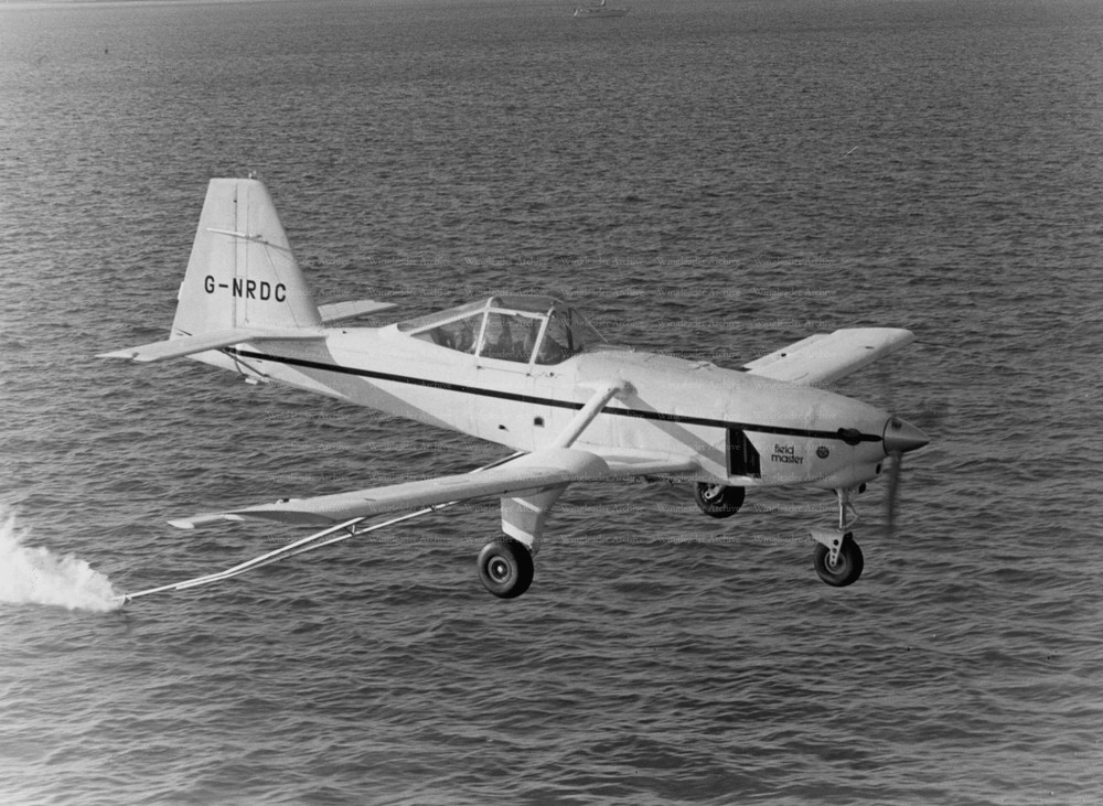 NORMAN FIELDMASTER - aviation photo