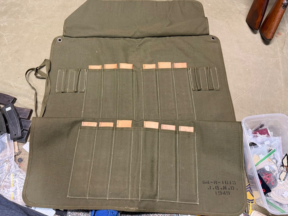 ORIGINAL WWII US ARMY BUTCHERS OUTFIT TOOL STEAK KNIFE UTENSILS ROLL & INSERTS