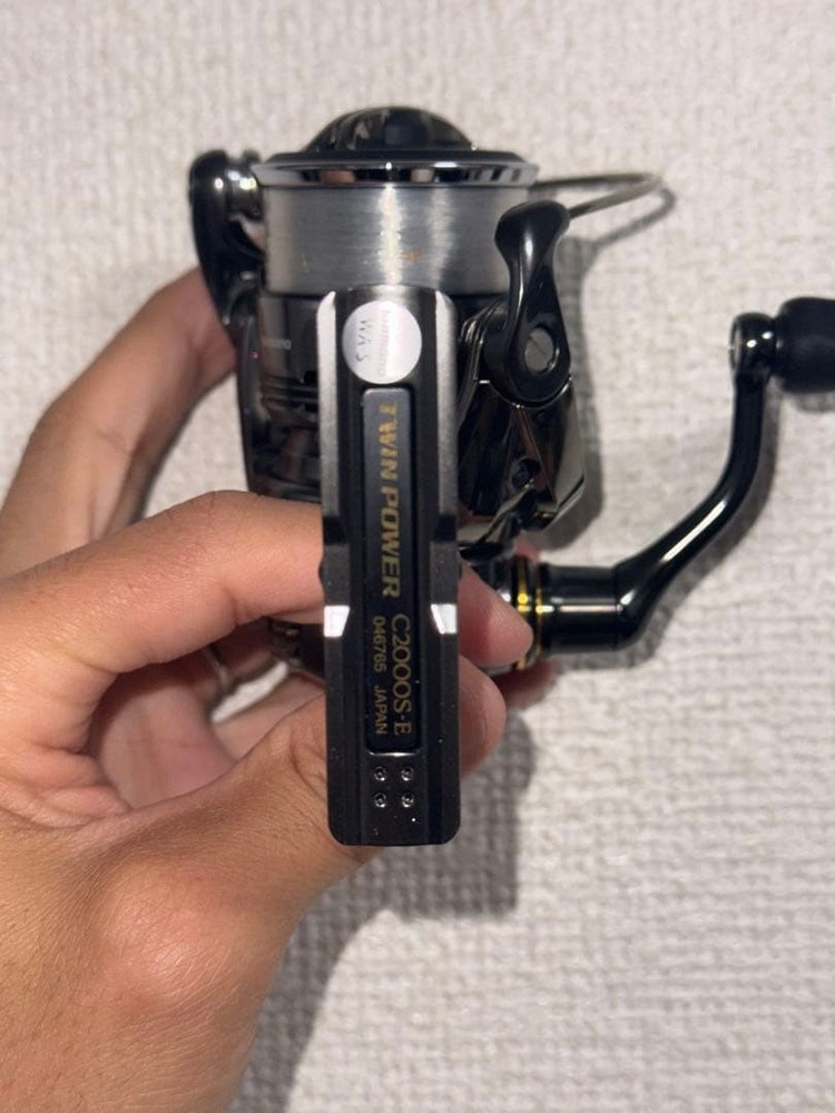 Shimano 24 TWIN POWER C2000S 48818