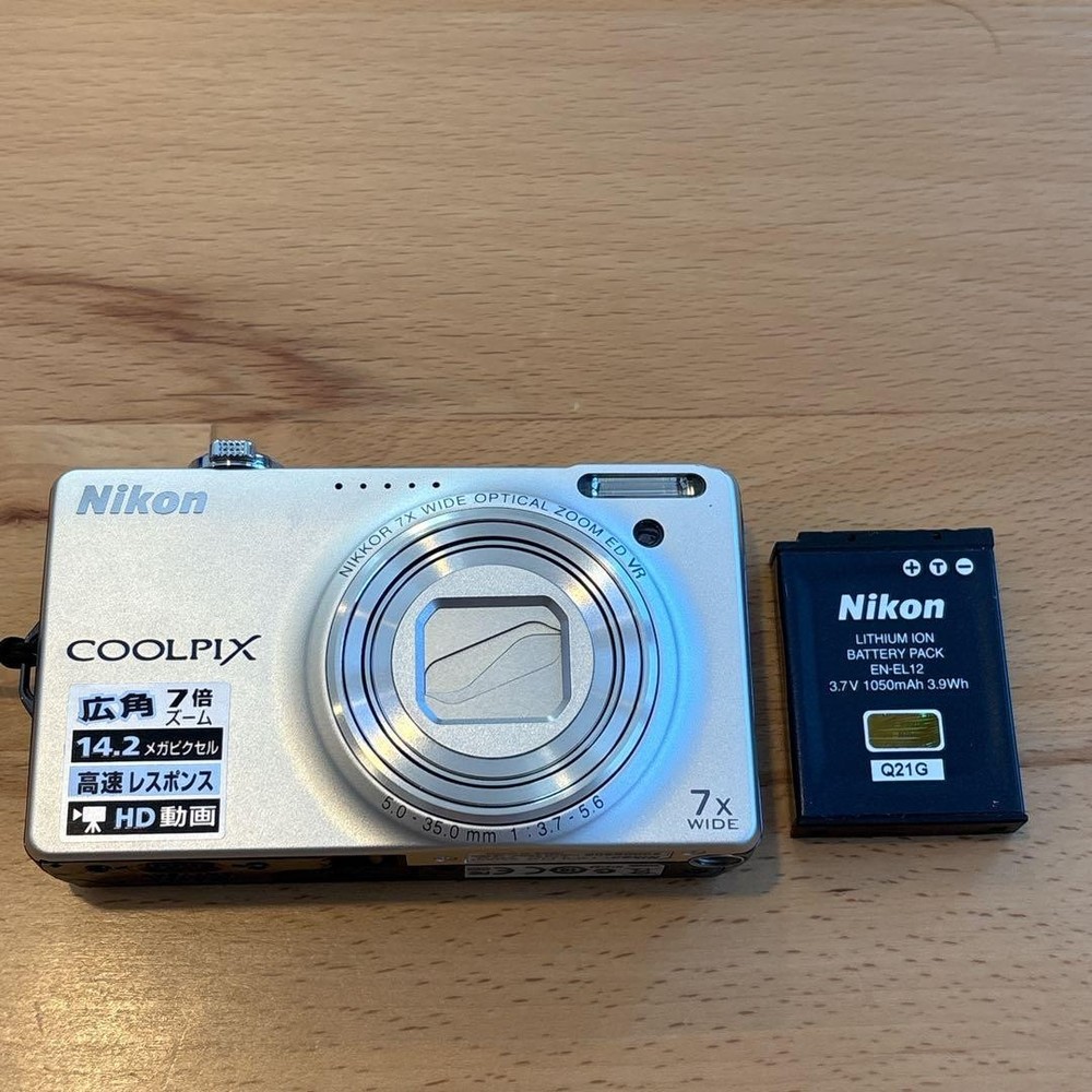 Nikon COOLPIX S6000 Compact Digital Camera Tested Simple Design Battery Only
