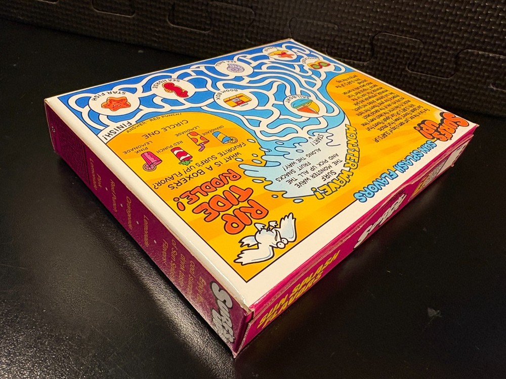 Surfs Up fruit snacks - Empty custom design display box
