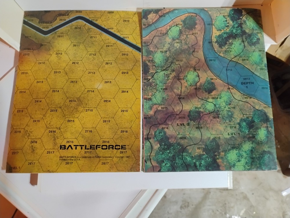BattleTech Hex Map Sheets FASA – 4 Fold-Out Maps, 6 Playable Fields
