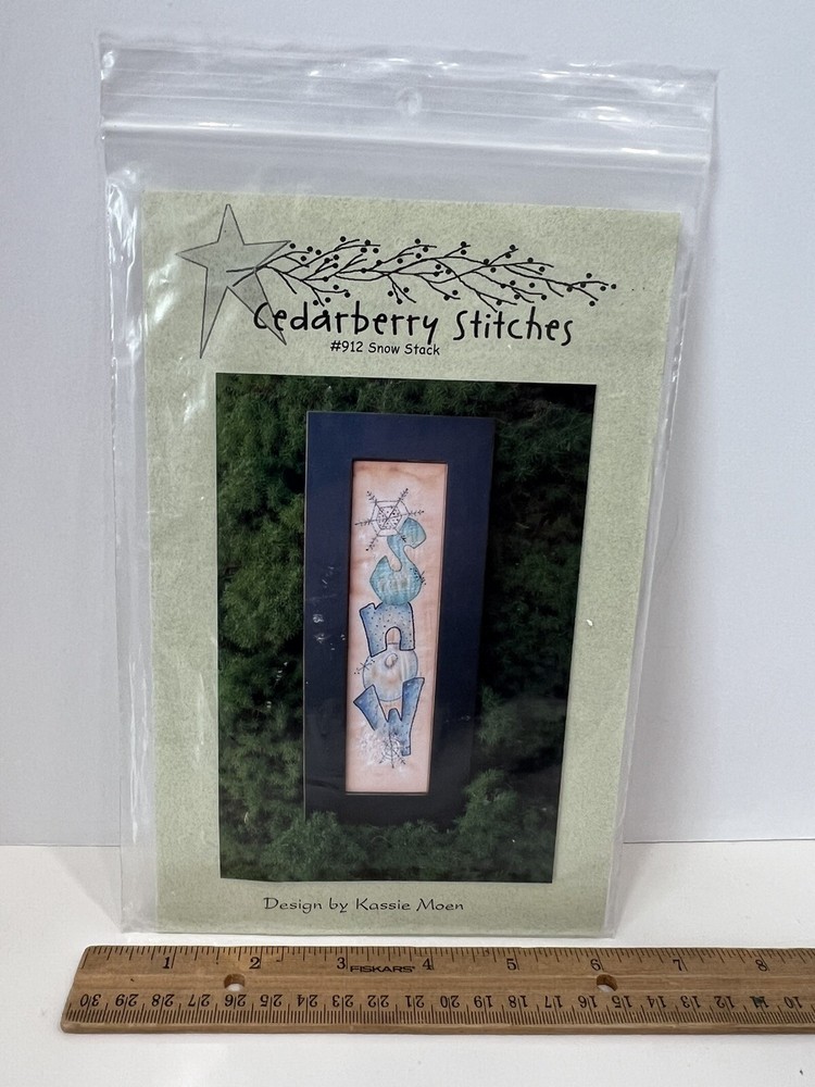 Cedarberry Stitches Hand Stitchery Embroidery Pattern, Snow