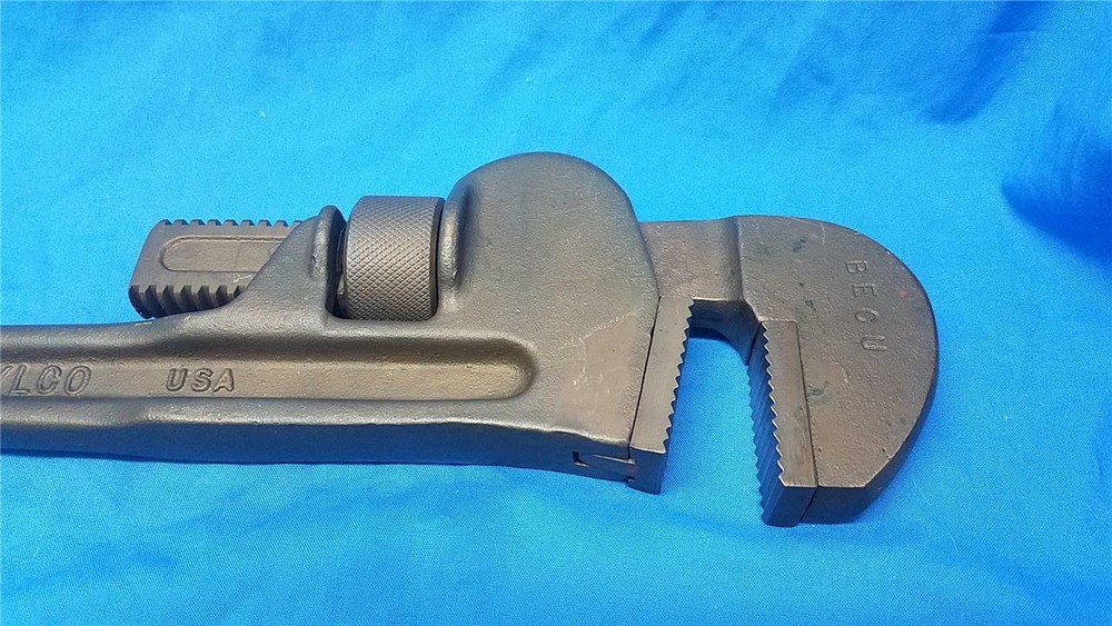 Berylco Beryllium Copper 24" Adjustable Pipe Wrench Model w-220 BECU