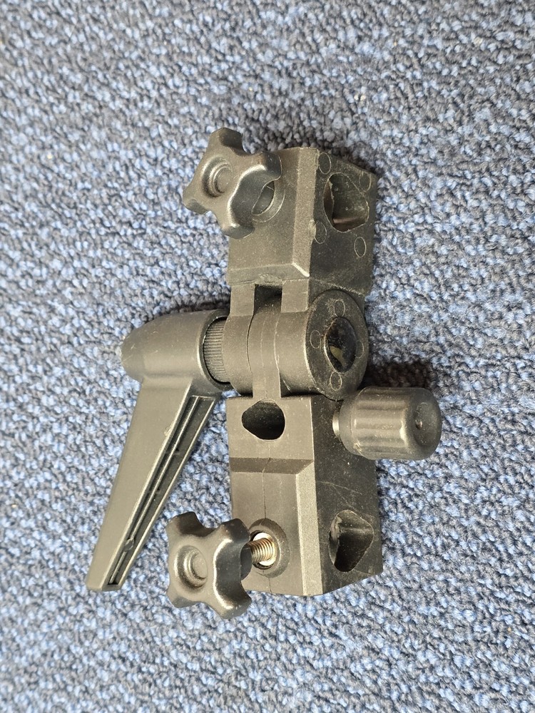 Umbrella Mount Bracket Tilt Light Mount for Photography