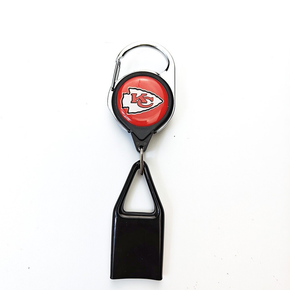 Portable lighter case easy Pull Kansas City Chiefs creative retractable keychain