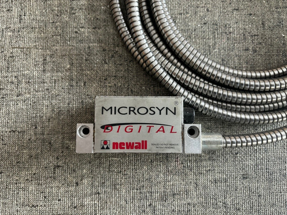NEWALL MICROSYN DIGITAL READER HEAD W/9 PIN D CONNECTER