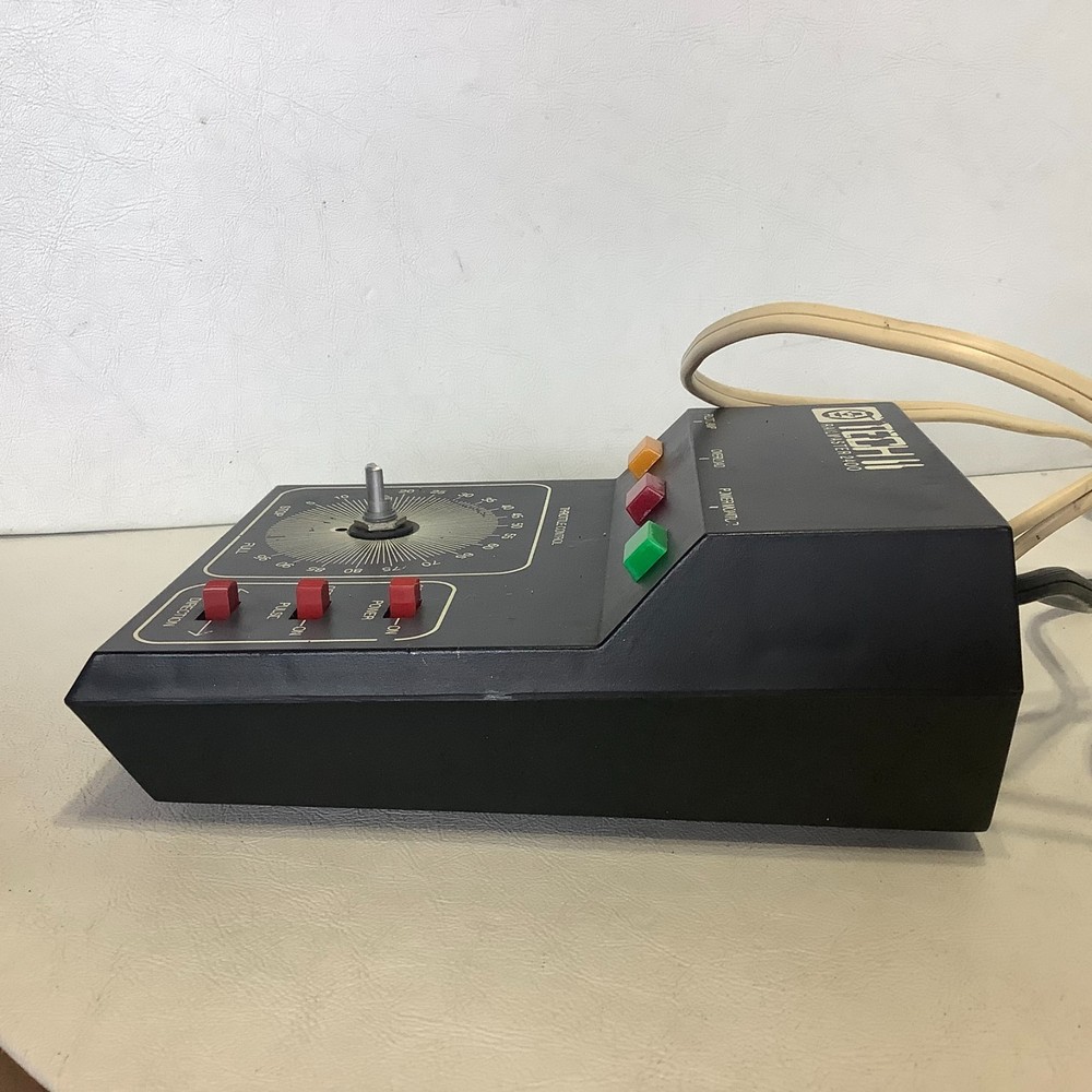 Tech II 2 Railmaster 2400 Railroad Model Control Please Read