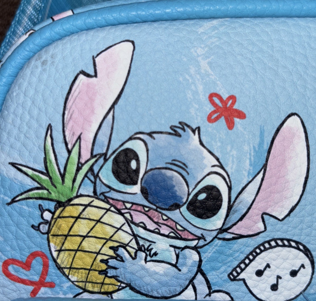 Disney Wondapop Stitch cross Body NWT Limited Edition
