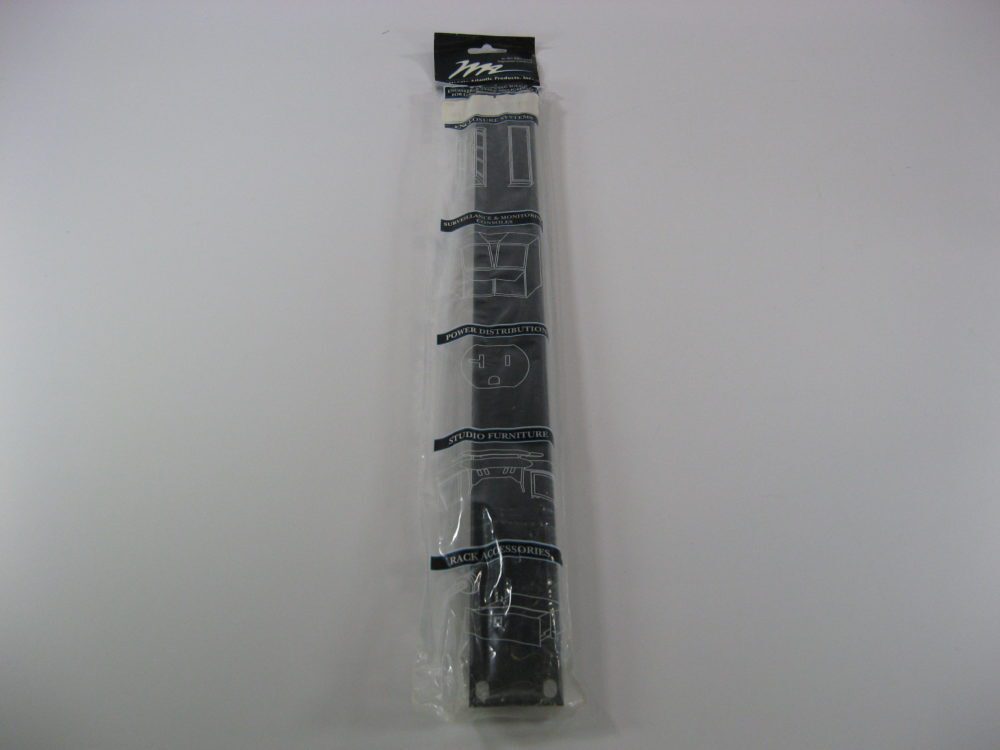 Middle Atlantic Products SB1 Flanged Blank Panel