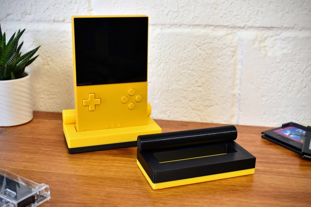 Analogue Pocket Colors Display Stand - 3D Printed