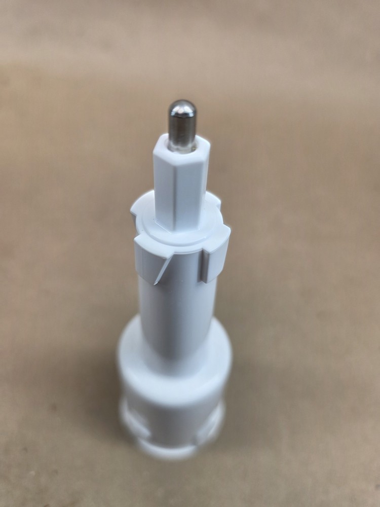 Farberware Food Processor FP3000FBS Center post spindle OEM Replacement Part