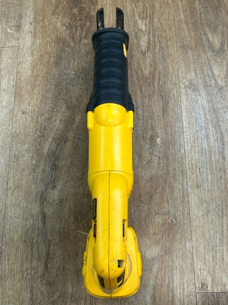 DEWALT DW938 (SBL008985)