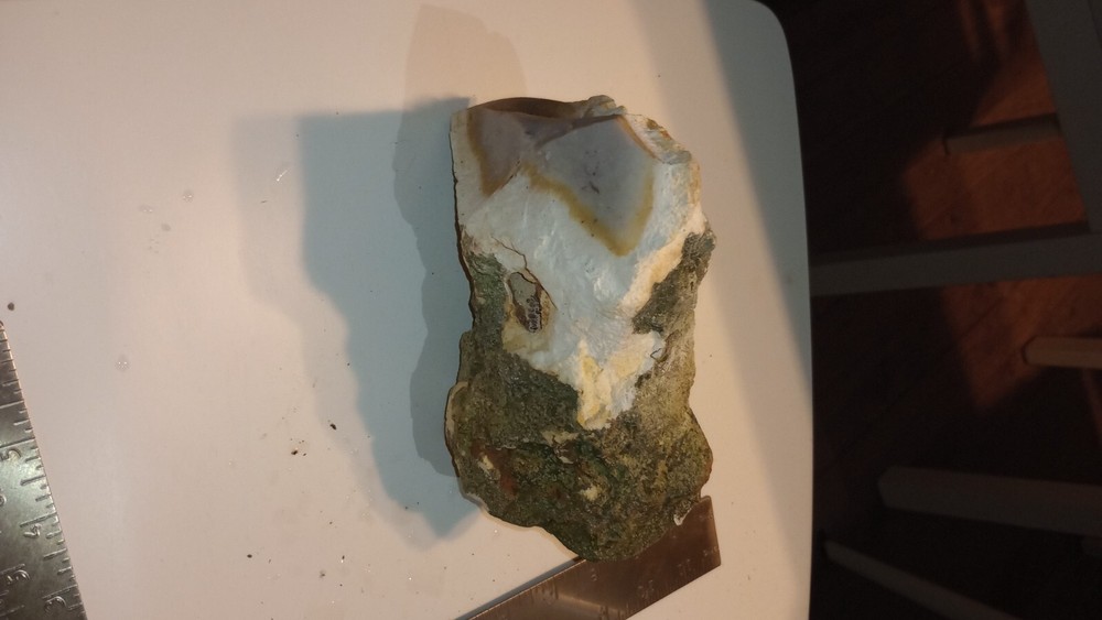 flint knapping material (flint boulders)