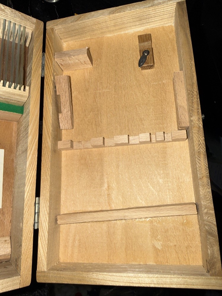 Tasco Deluxe Microscope with Wooden Case