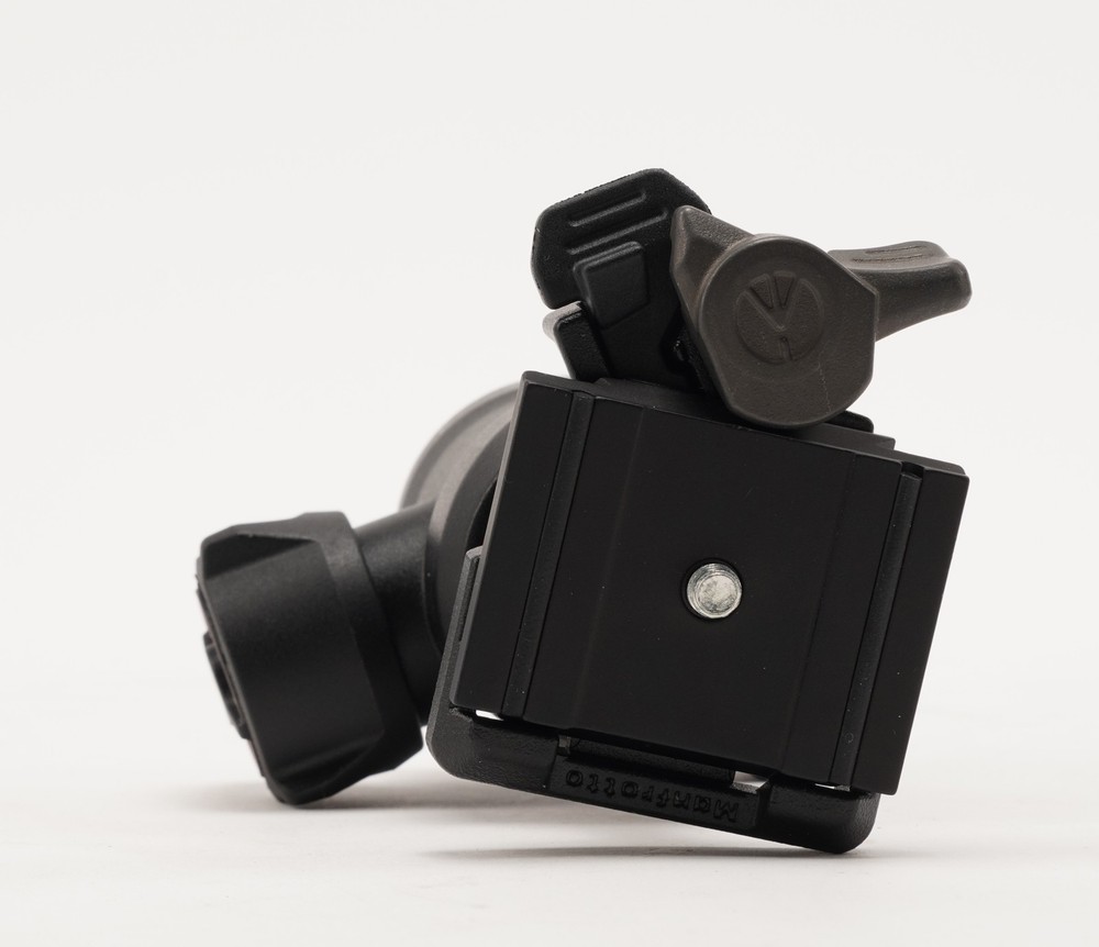 Manfrotto 496 Center Ball Head with Quick Release