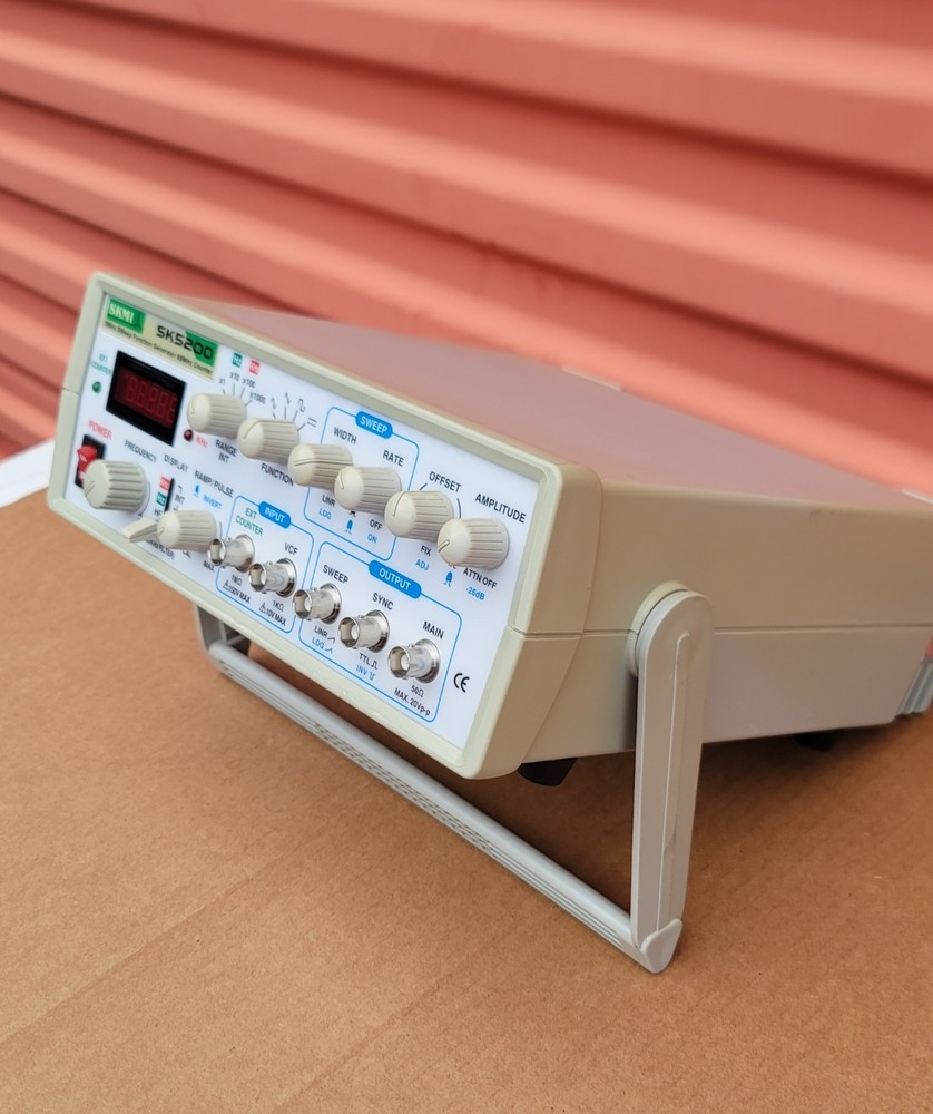 SKMI SK5200 Sweep Function Generator 60MHz Counter