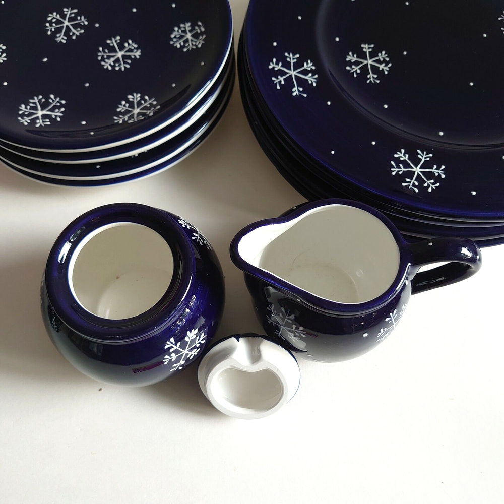 Hand-Painted Snowflake Design Table Service for 4 by KIC Brushes