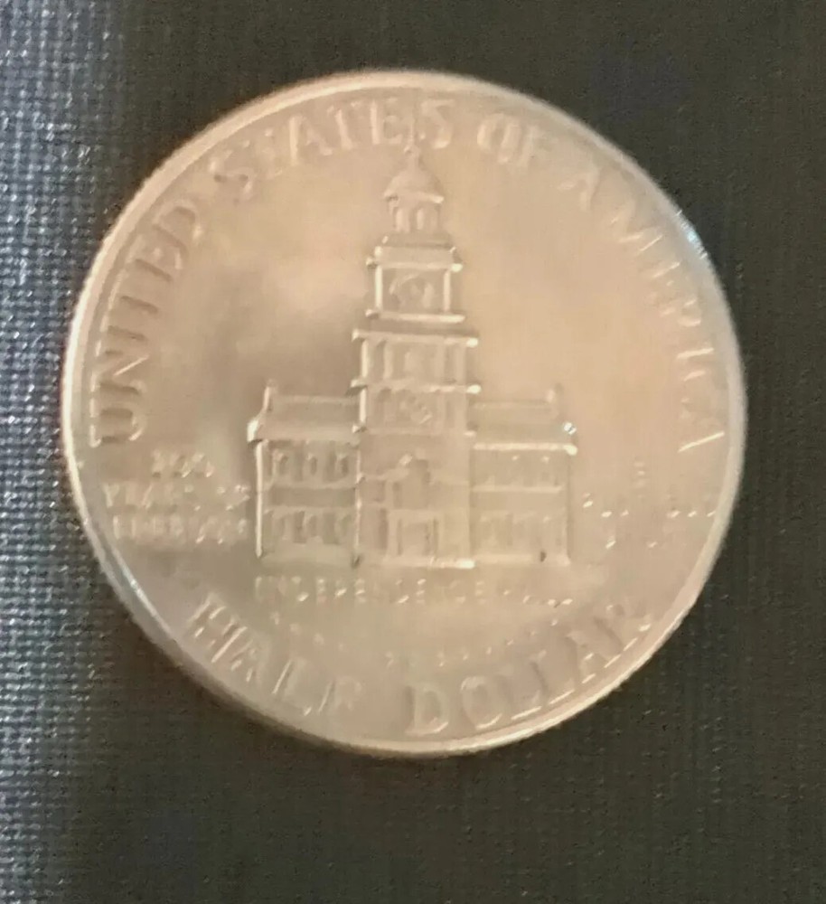 Bic D-Kennedy Half Dollar Piece With errors. DDO DDR. UNC.