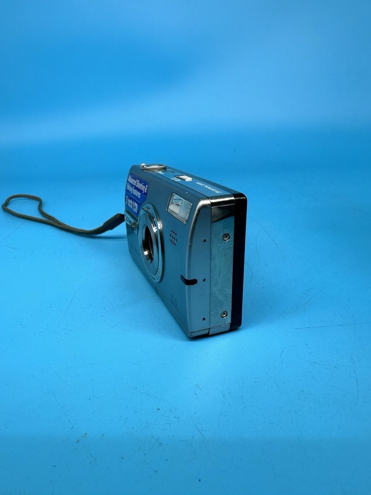 Olympus Digital Camera SP-700 6.0MP Silver Tested