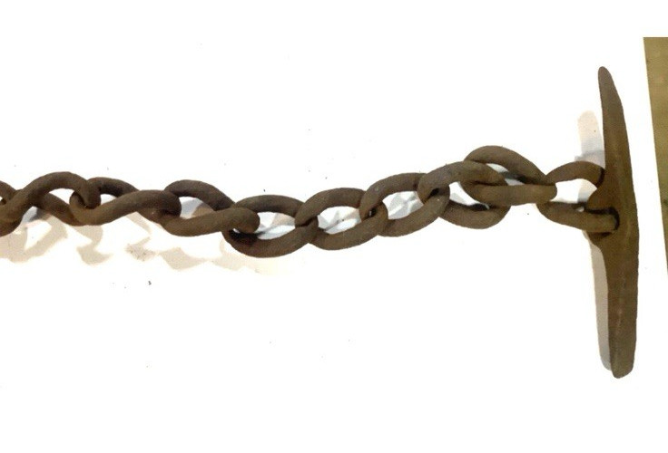 Equine Horse Chains/ bits / rusty