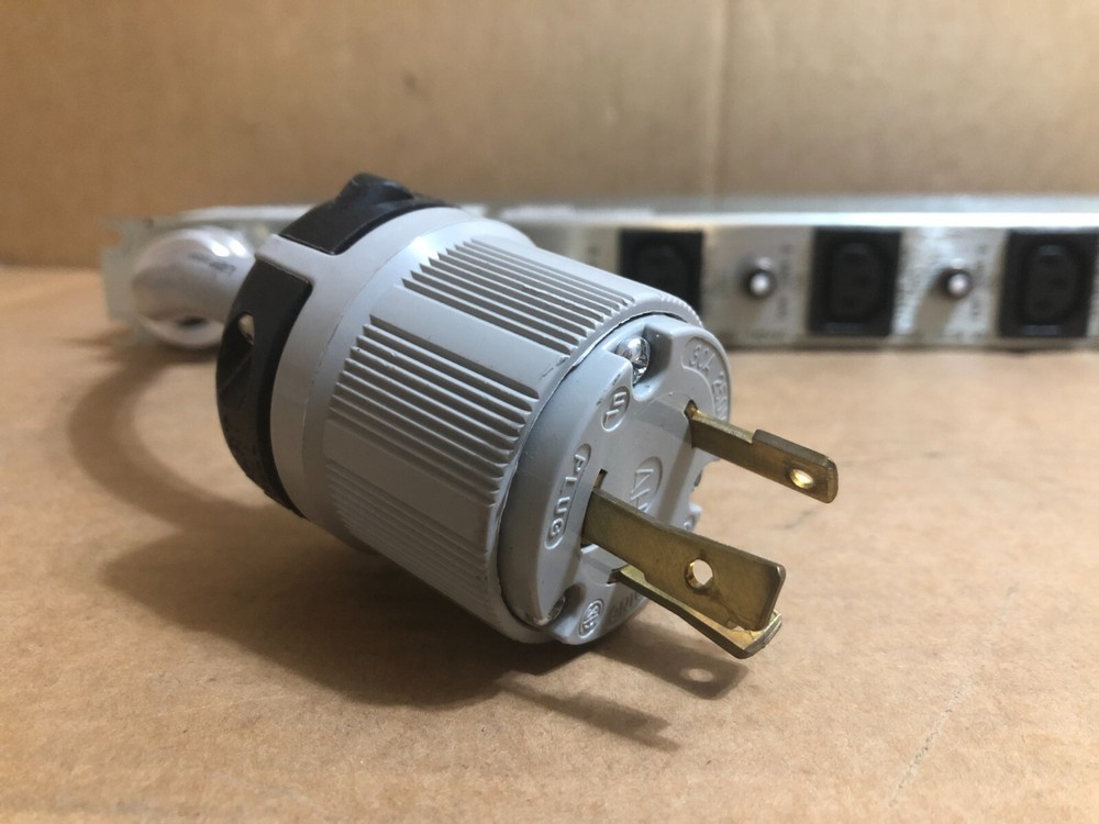 Computer Products MODEL: CP278 PDD Power Distribution RackMount Strip **