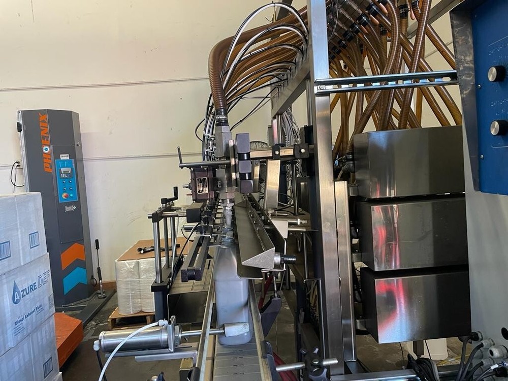 Automatic Inline Liquid Filler, 10 nozzles
