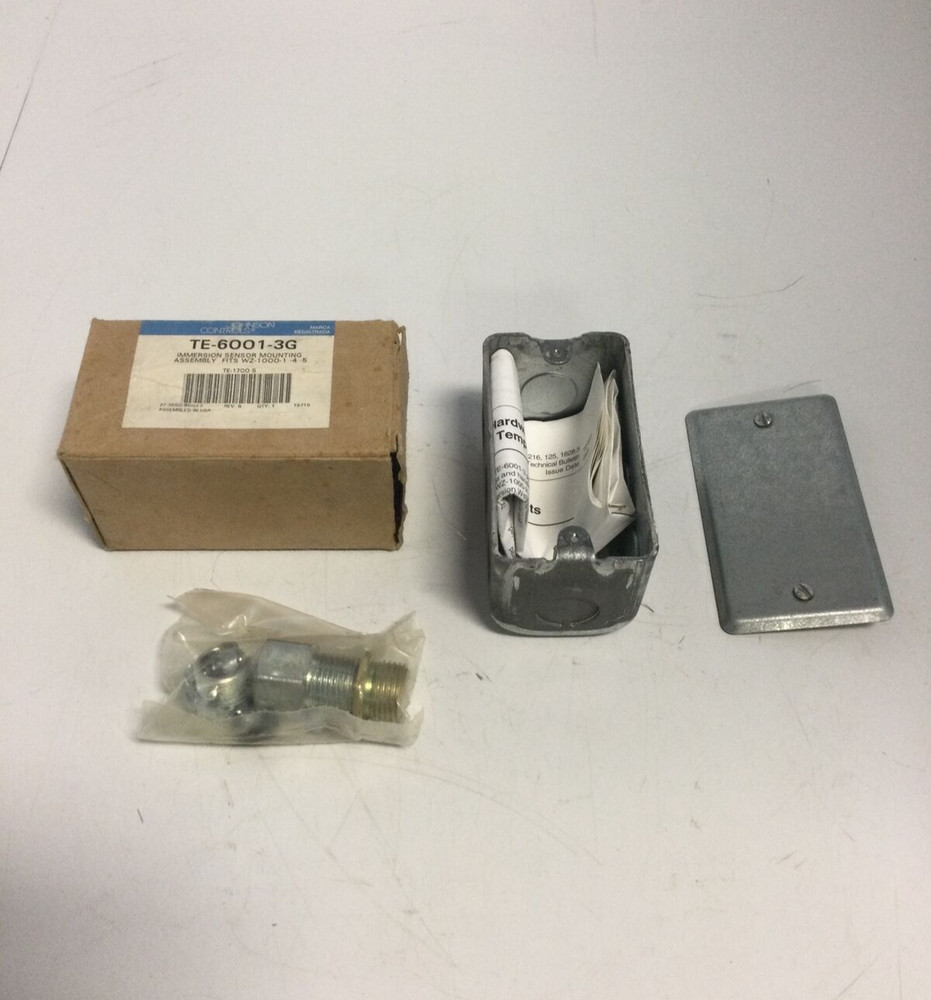 NEW, JOHNSON CONTROLS, TE-6001-3G, TEMP. SENSOR WALL MOUNT. (2D-4)