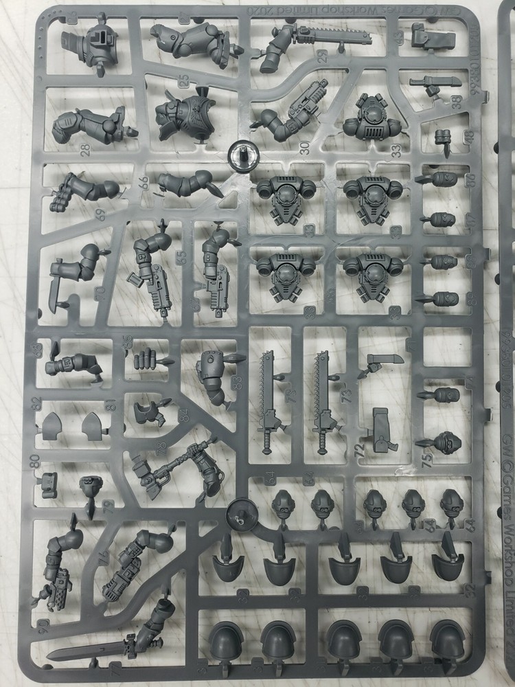 5x Primaris Assault Intercessors, Multi Part Kit, Space Marines, 40K