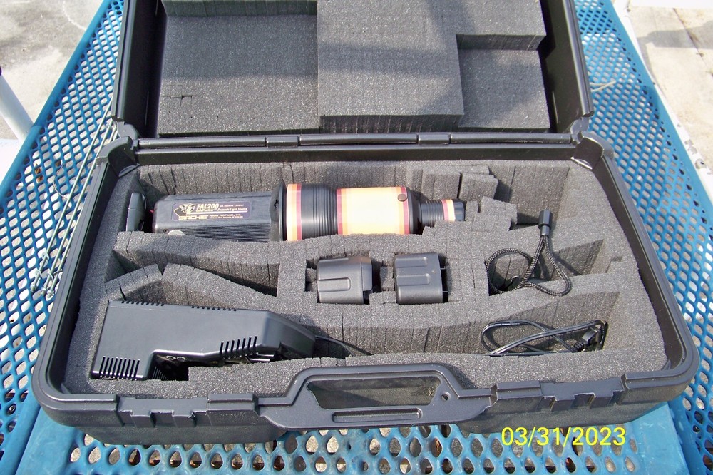 Sirchie GoldPanther FAL200 Forensic Light Source - Portable CSI Light