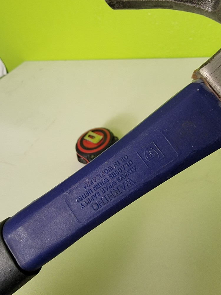 16 Oz Curved Claw Hammer Tool Blue