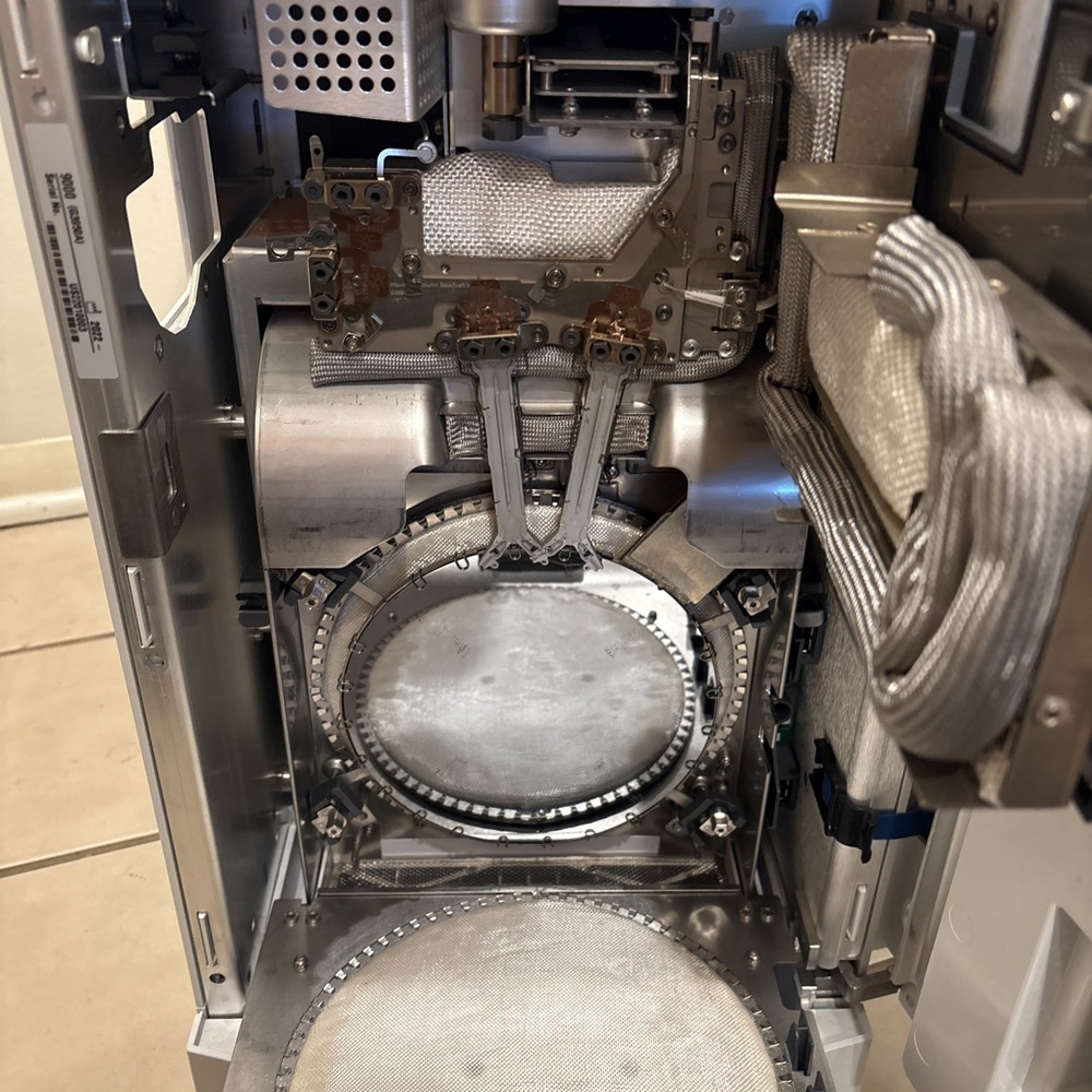 Agilent Intuvo 9000 GC System / Missing Hardware