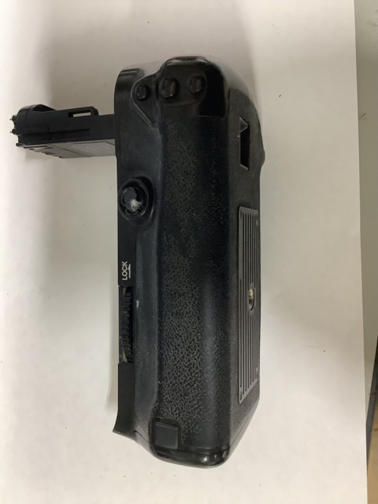 Promaster 3662 Power Grip - 5D Mark III
