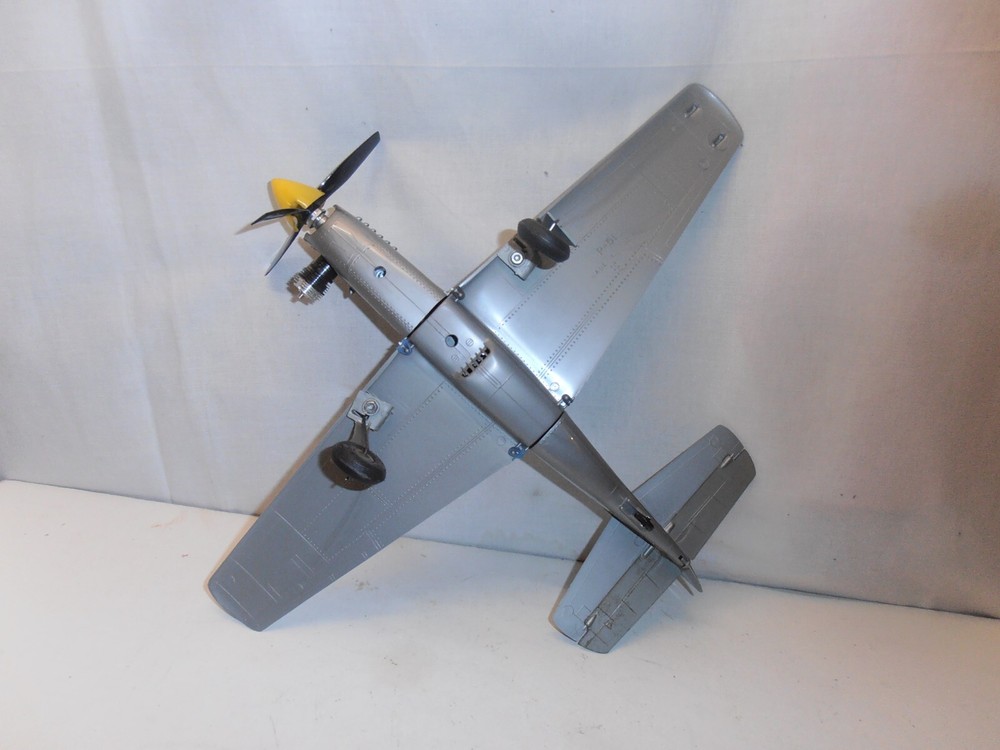 Cox 049 P-51 Sweet Cindy