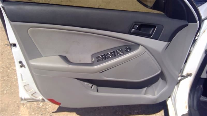 OPTIMAKIA 2013 High Mounted Stop Light 786541