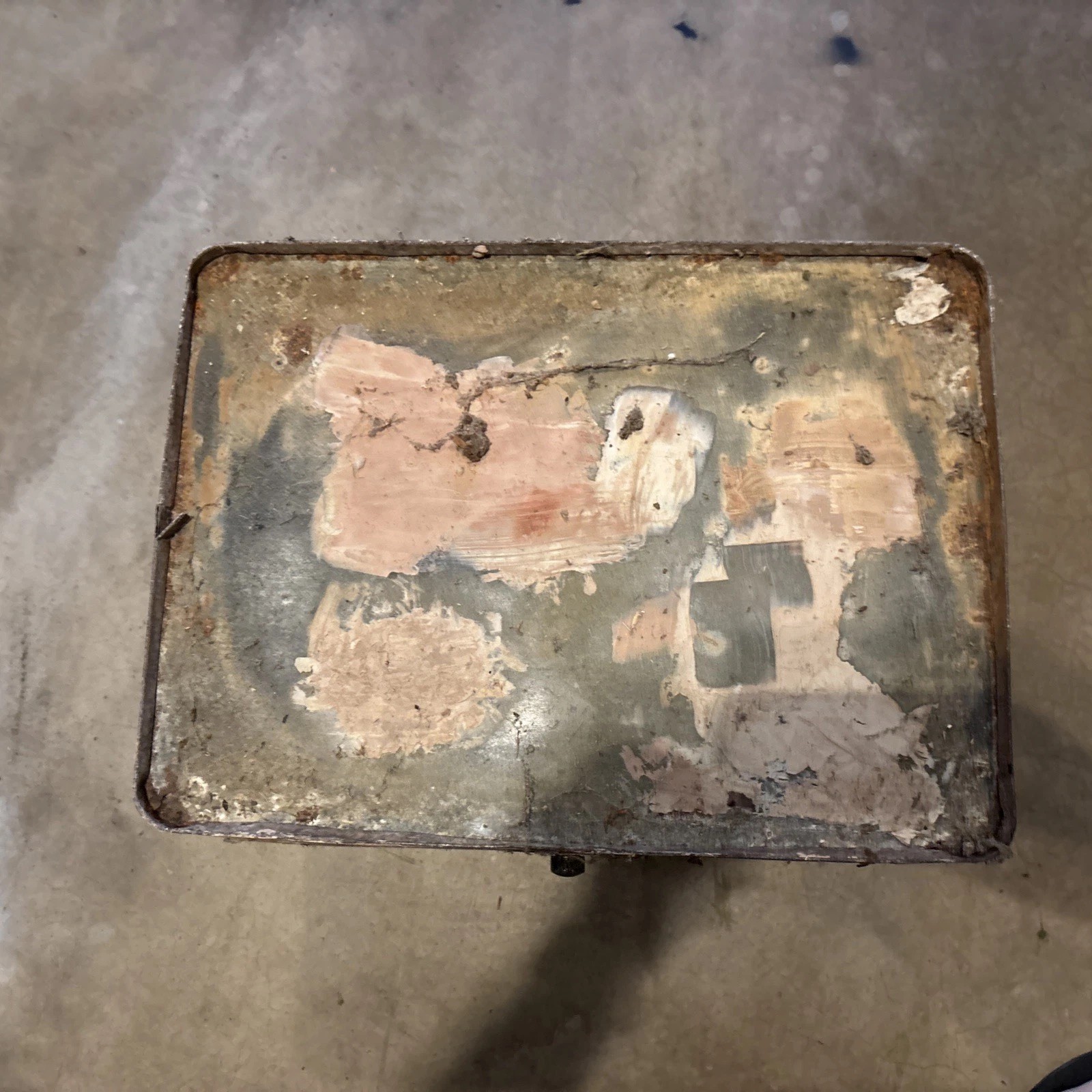 Vintage Royal Crown RC Cola Soda Metal Cooler. Yellow w/red Lettering.