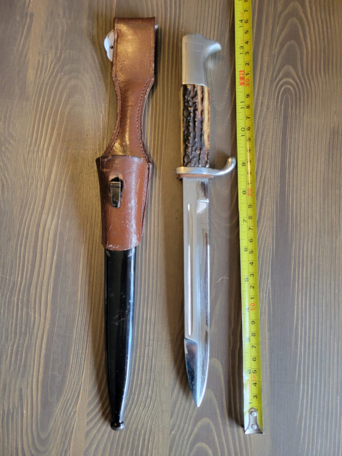 OUTSTANDING WWII German K98 Stag Handle Bayonet w/Brown Frog