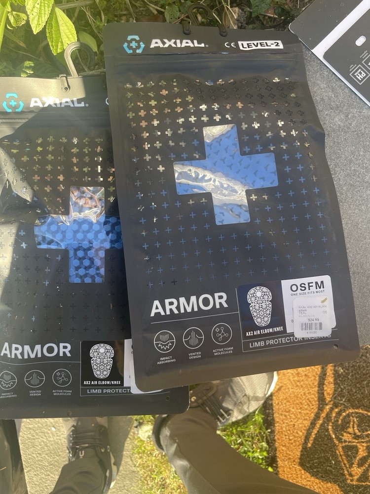 Axial armor Protectors (shoulder)