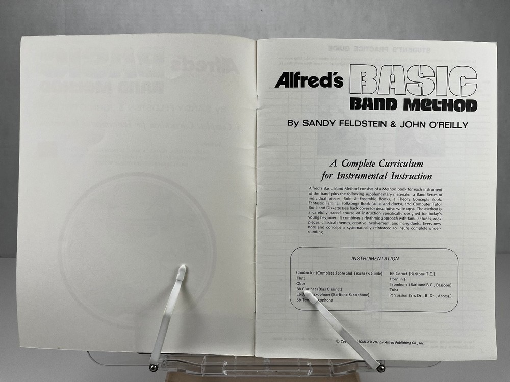 Oboe Alfred's Basic Band Method Book 2 Alfred Publishing