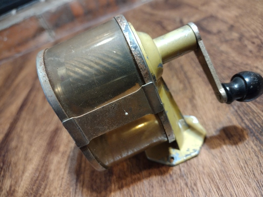 Vintage APSCO Midget Pencil Sharpener